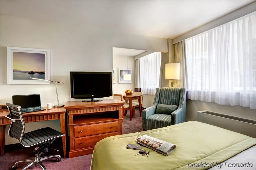 Residence Inn By Marriott Montreal Westmount Hotel