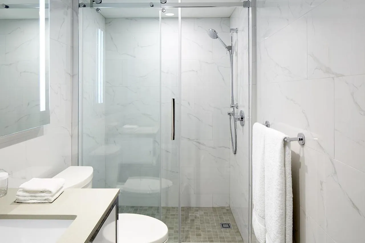 Residence Inn By Marriott Montreal Westmount 4*,  Canada