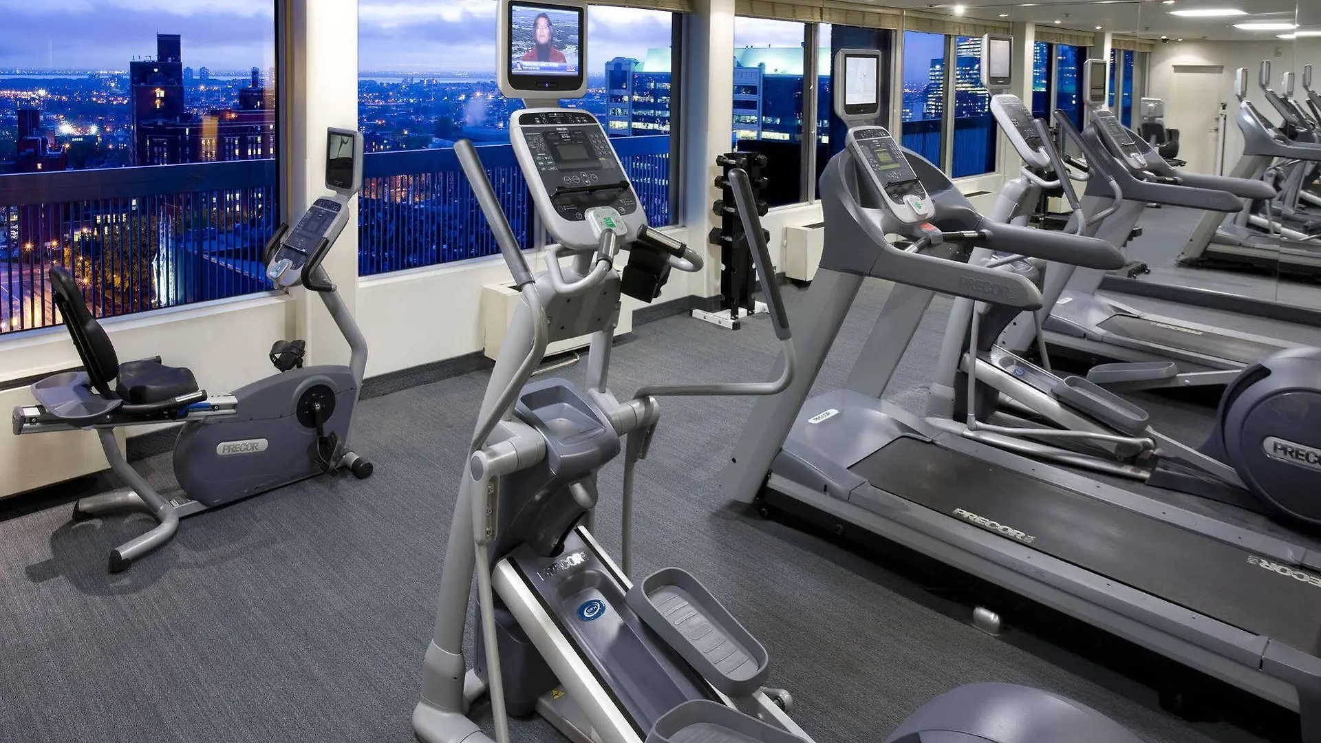 Residence Inn By Marriott Montreal Westmount